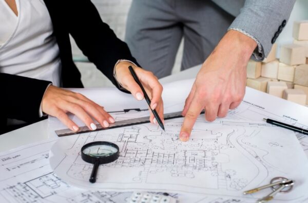 Prace geodezyjne na budowie – co wchodzi w ich skład?